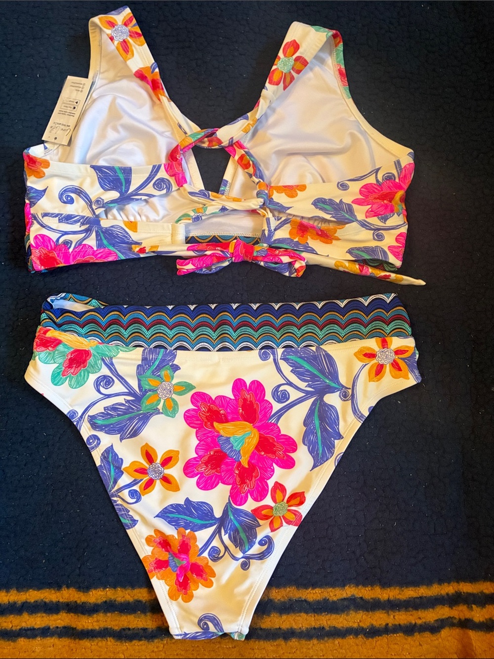 NWT Fantasy Embroidery DD+ Bikini Top &
Cheeky Bottoms Set - Picture 4 of 6
